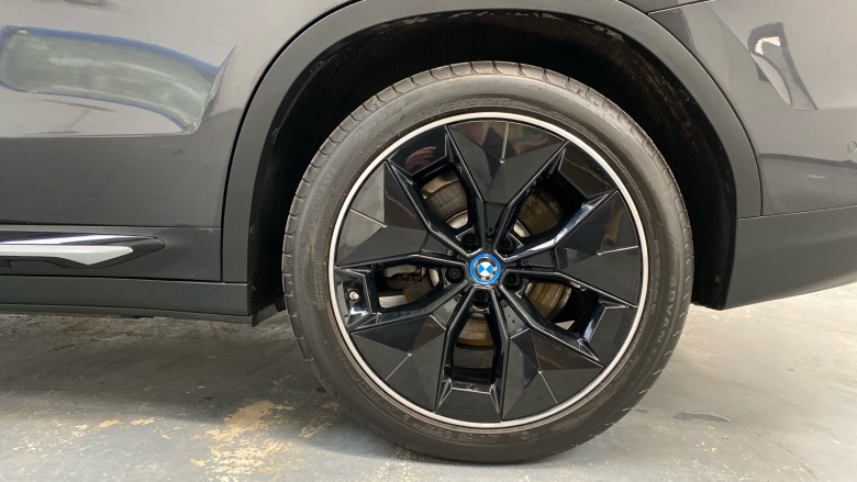 BMW X3 210kW Premier Edition 80kWh 5dr Auto Electric Estate